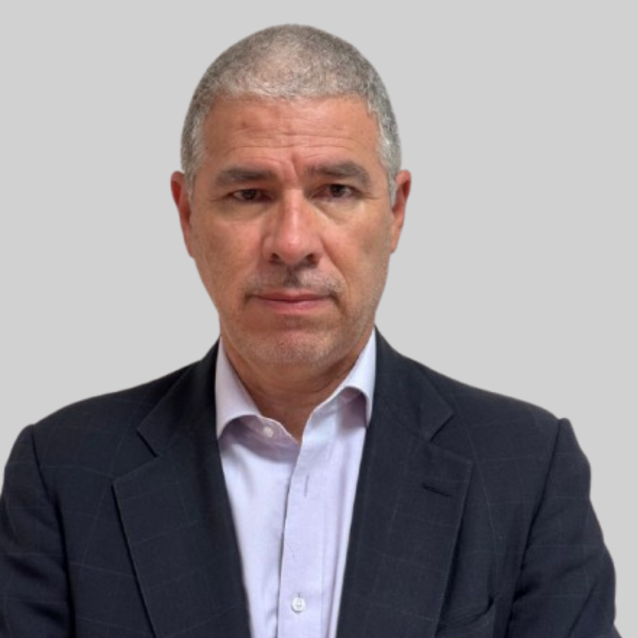 Roberto Arias Romero