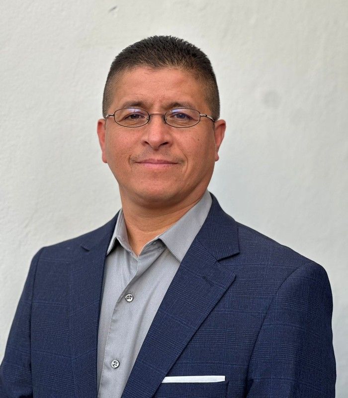 Carlos Cruz