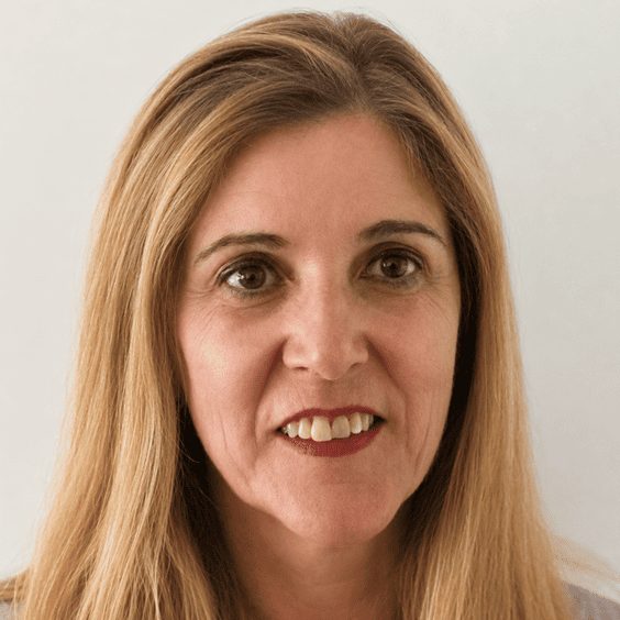 Claudia Santo